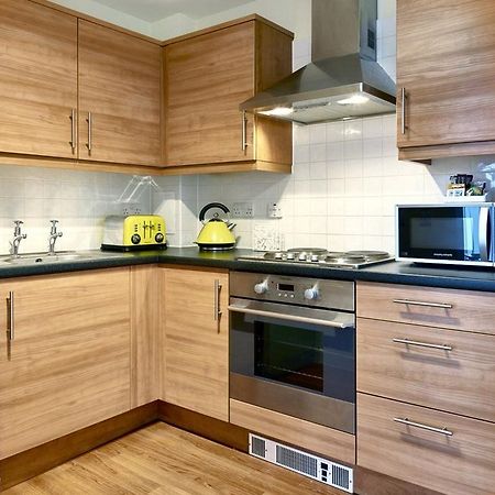 The Hub Serviced Apartments Μίλτον Κέινς Εξωτερικό φωτογραφία